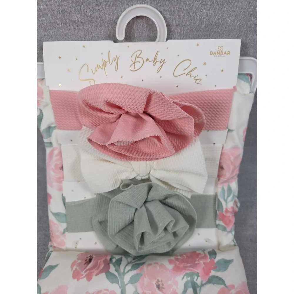Simply BABY Chic PInk Rose Plush Blanket Set & 3 Matching Head Wraps Gift NEW